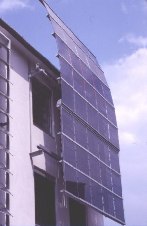 transparent_movable01.jpg